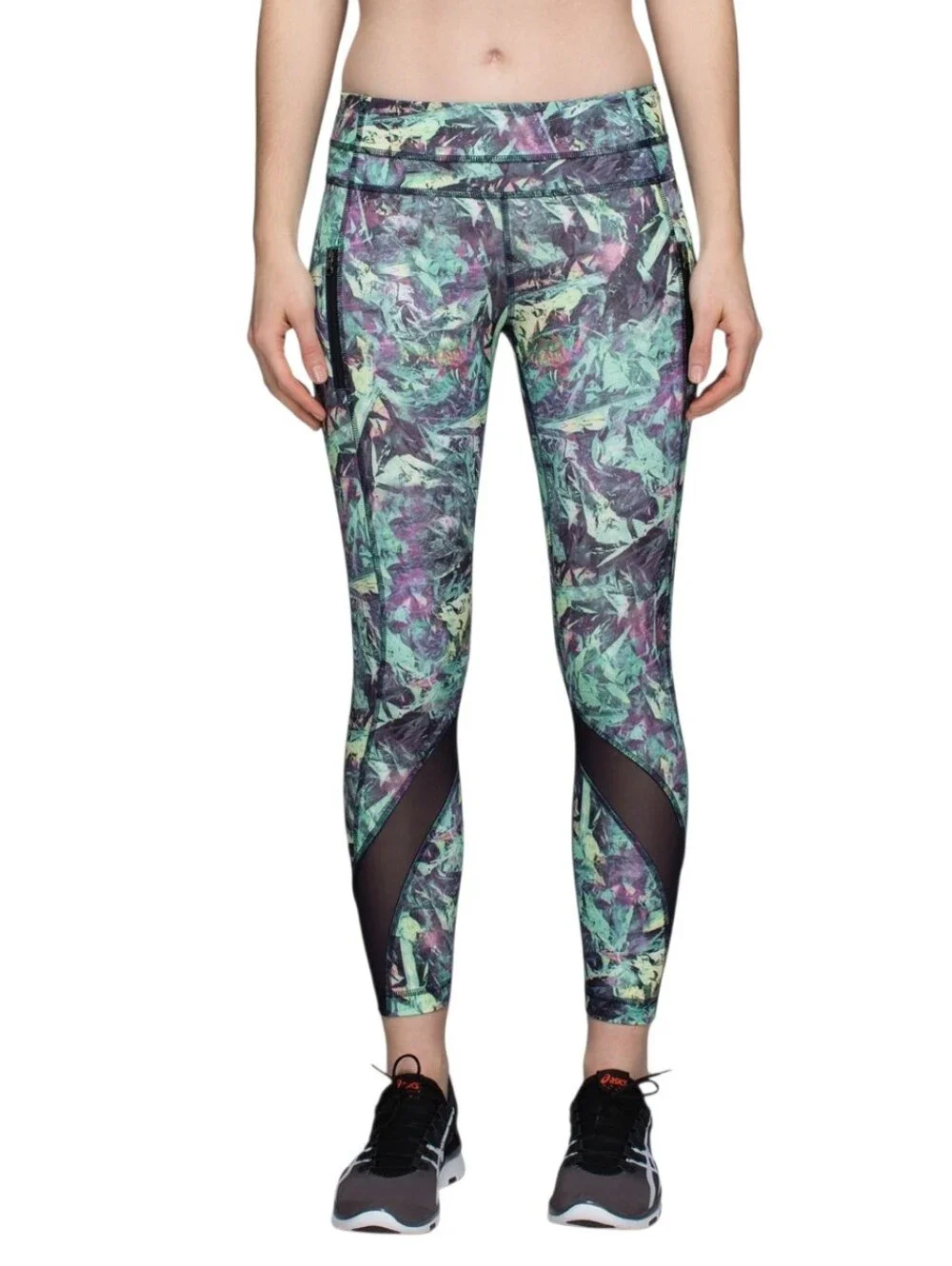 Lululemon inspire II multicolor leggings size 4